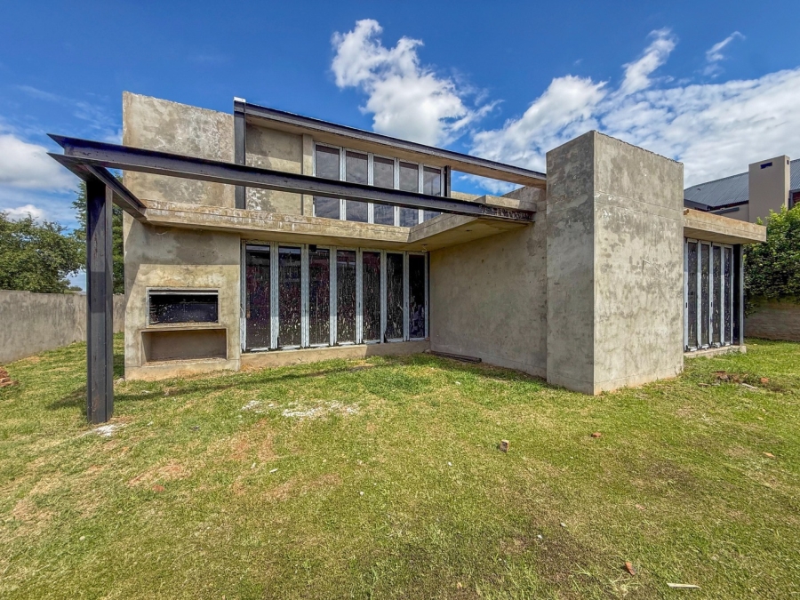 4 Bedroom Property for Sale in The Islands Estates North West